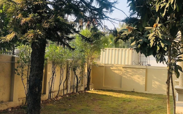 Royal Executive Guest House