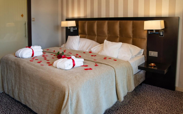 Hotel Avance