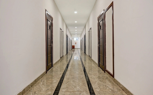 Palette - Hotel Saket Greens