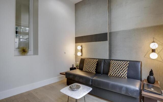 Les Suites Du Palais Gallien