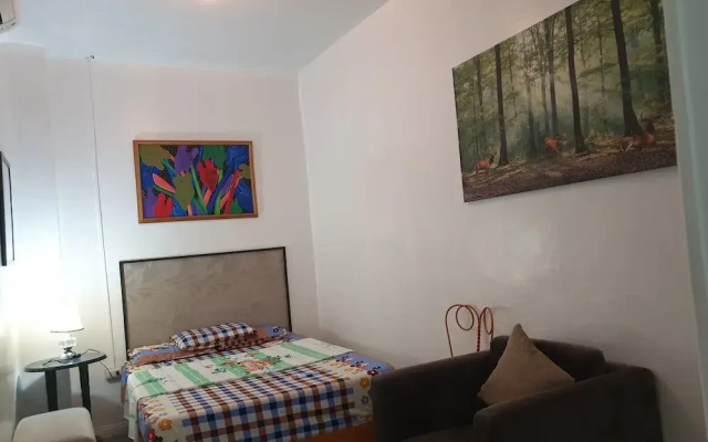 GardenPod Hostel + Café