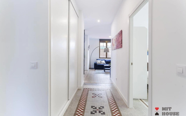 Mit House Latina En Madrid