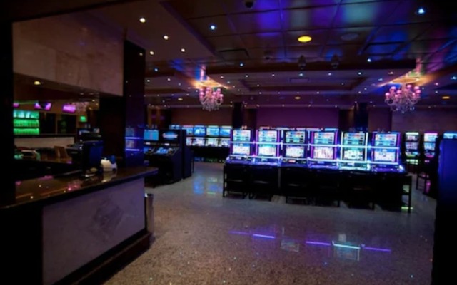Status Hotel Casino