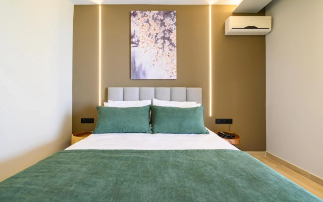 Nicolas Grand Suites - Adults Only
