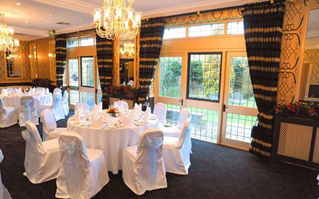 Cricklade House Hotel, Sure Hotel Collection by Best Western