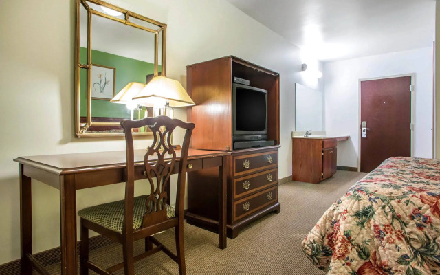 Rodeway Inn