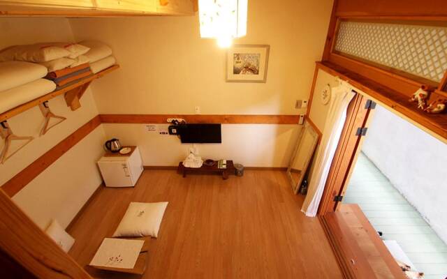 Jeonju Keun Judaengi Hanok Stay