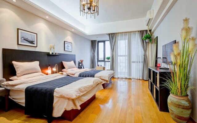 Royal Garden Apartment