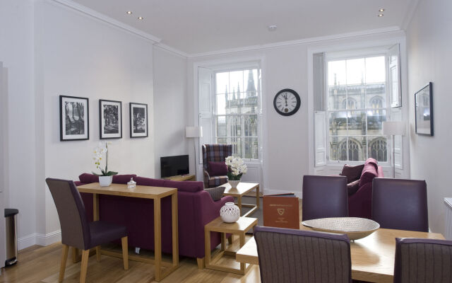 Destiny Scotland - Princes St Residence