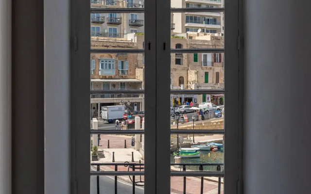The Rose Hostel -  St.Julians