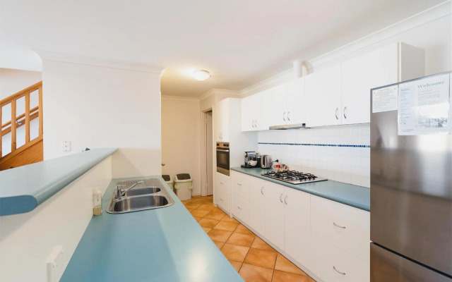 All Decked Out, Geographe Marina