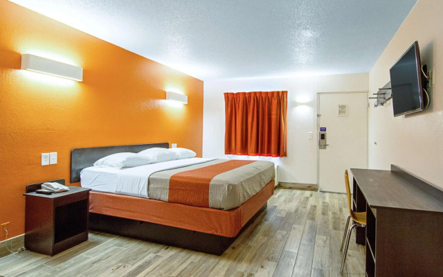 Motel 6 Starke, FL