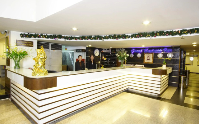 Grand Business Inn