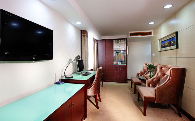 New World Hotel
