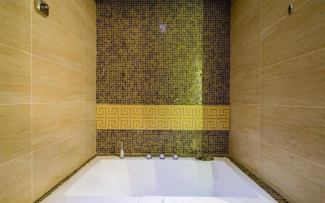 Lijiang Bairui Vacation Hotel