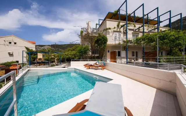 Apartments Zambarlin