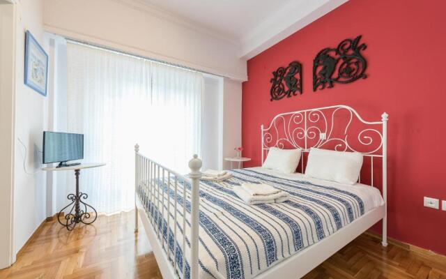 Athens Centre Flat 2 min. from Evangelismos Metro