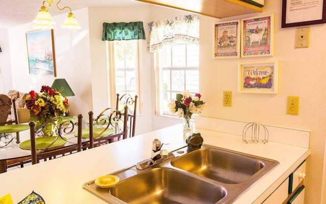 Royal Palm Bay Condo