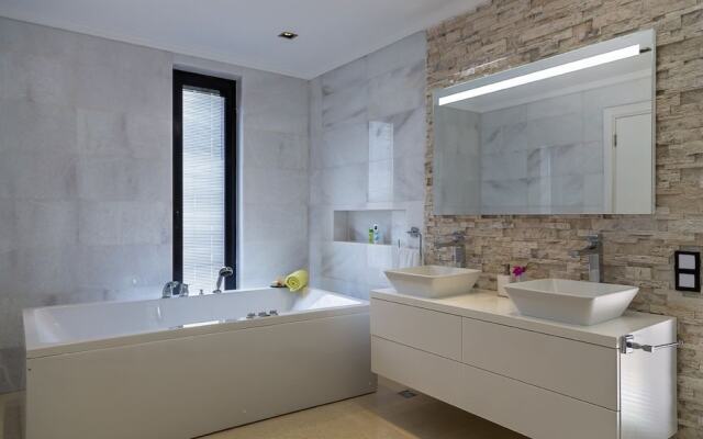 Villa Setara by Akdenizvillam