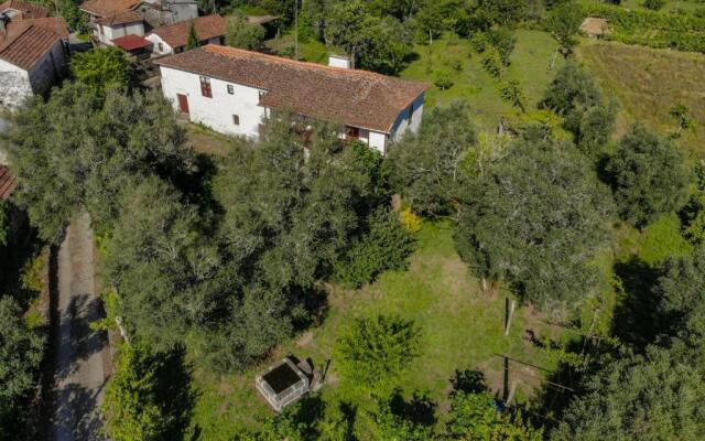 Casa Lavoura em Requeixo