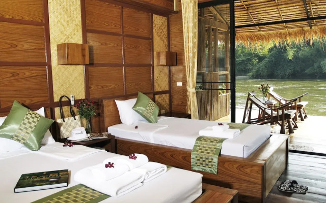 Boutique Raft Resort
