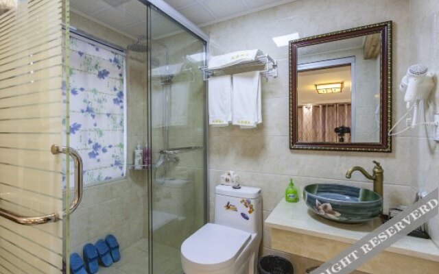 Elegant Lanting Boutique Inn