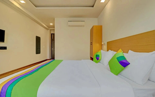 Chs Medanta by Treebo Rooms