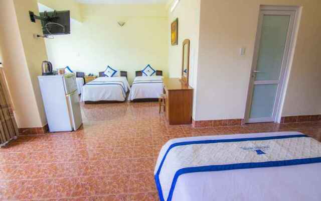 Vacsava Hotel