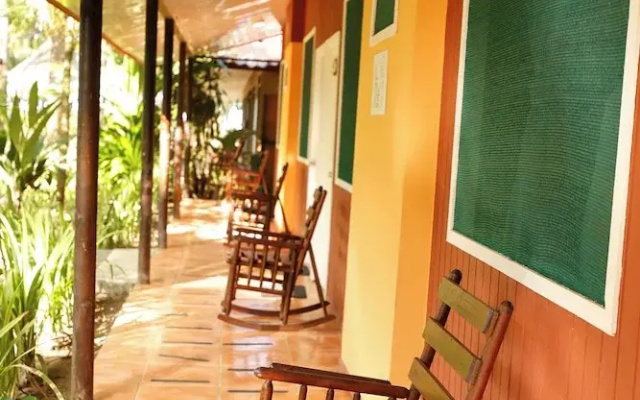 Turtle Beach Lodge