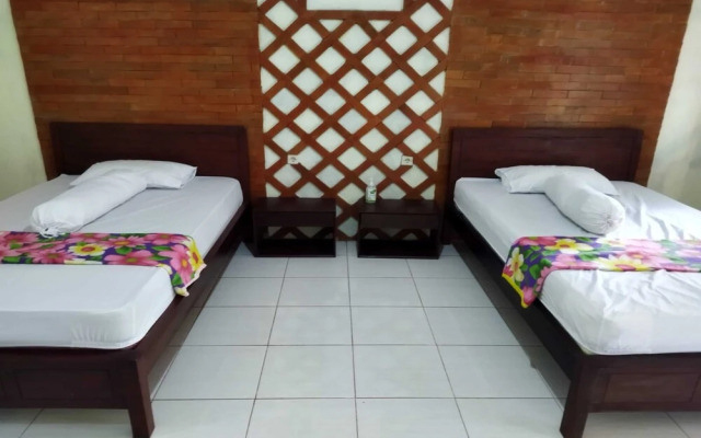 Borobudur Kampung Homestay - MARSUDI