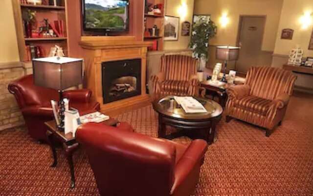 McIntosh Country Inn & Conference Centre in Canada