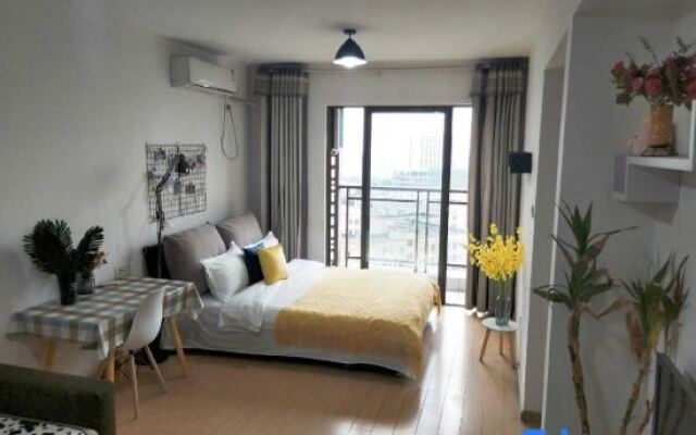 Xinyi Family Apartment