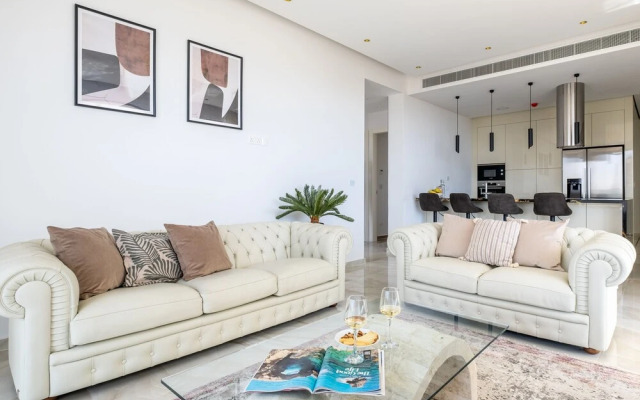 "sanders Dione Residences - Pleasant 2-bedroom Apartment With Sea View"