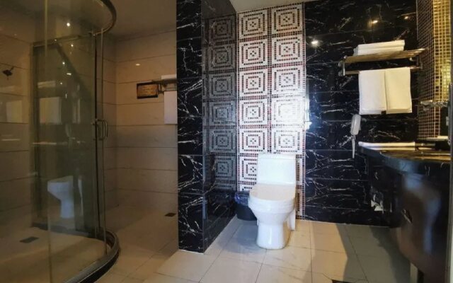 Home Inn - Yiju Hotel (Xilinhot Chongqing Road)
