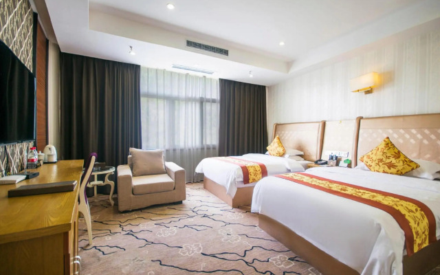 HuangGuoShuYuQuanHotel