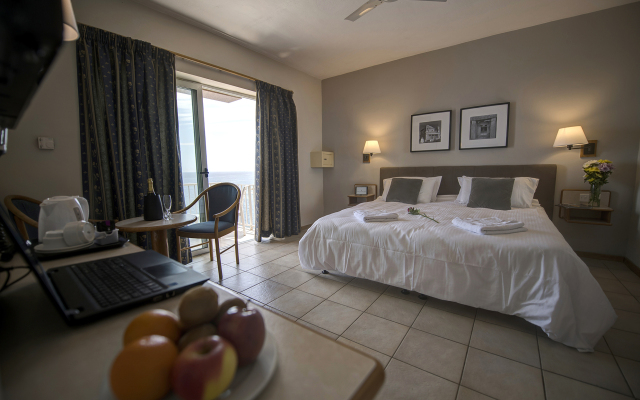 Sliema Chalet Hotel