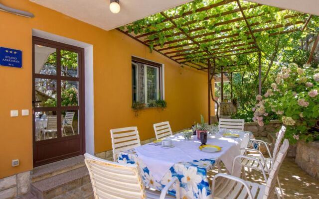 Apartment Sandalj Pomarkku 41305