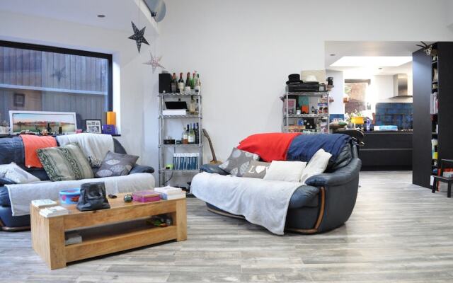 Luxury 2 Bedroom Central London House