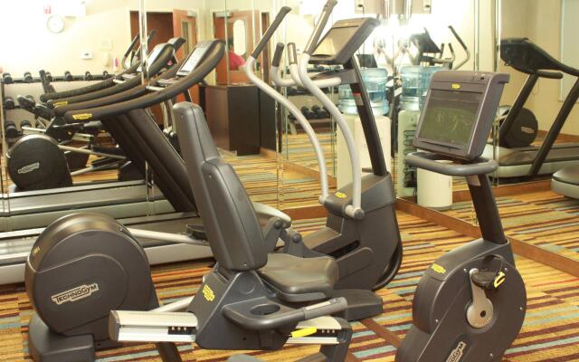 Fairfield Inn & Suites by Marriott Fairmont