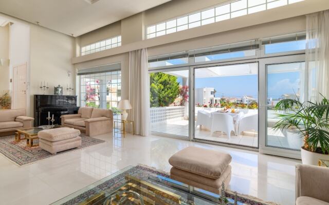 City Mansion