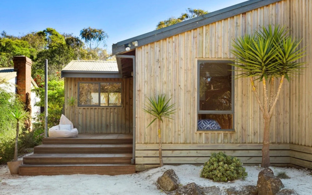 Aireys Rustic Chic - Rejuvenate Stays