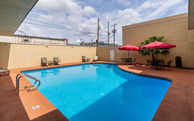 Clarion Inn near McAllen Airport