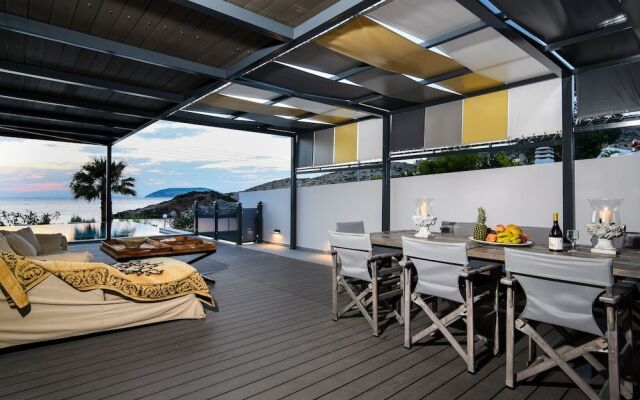 Villa Selenia Platinum