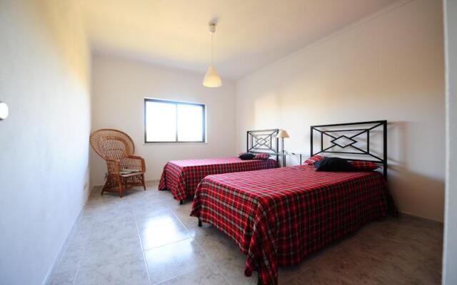 Villa in Silves, Algarve, Portugal 102055