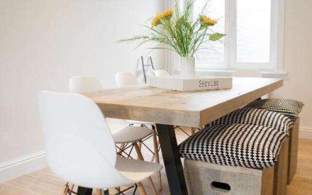 Sky & Sand - Free parking and bikes