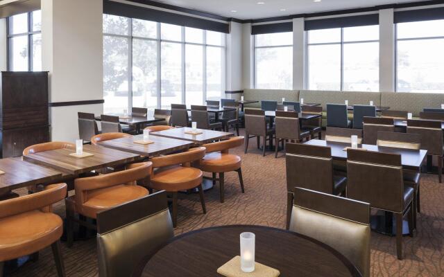 Hilton Garden Inn Dallas/Duncanville