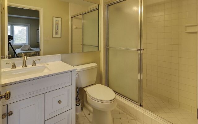 Shorewood 539 by RedAwning