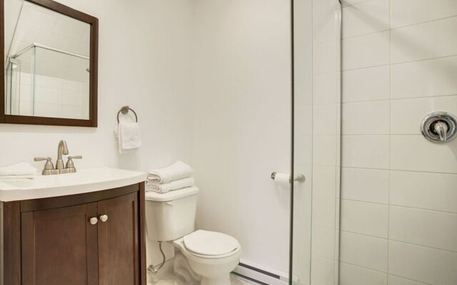 Modern 1BR in The Village by Sonder