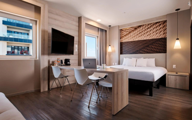 ibis Torreon