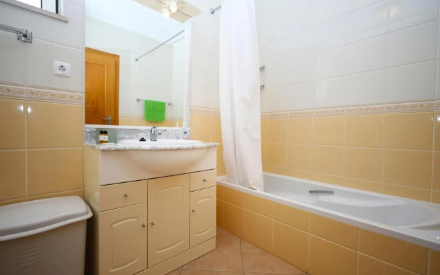 B73 - Luz Sun Holiday Apartment